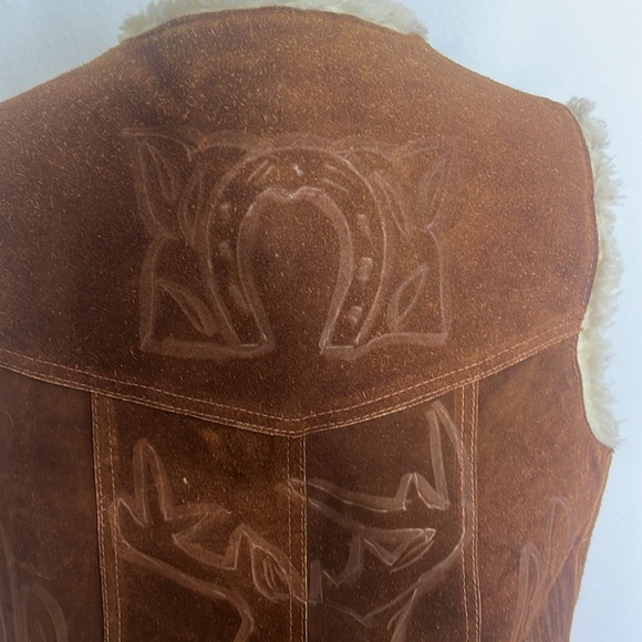 Breton Vintage Suede Sherpa Lined Vest - Picture 6 of 10